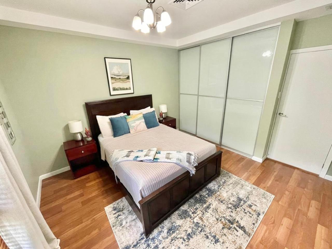 Modern 3 Bedroom Condo In Private Community #8 Petit Valley Екстер'єр фото